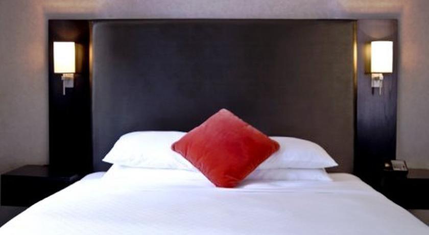 Aavaa Surya Continental Otel Yeni Delhi Dış mekan fotoğraf